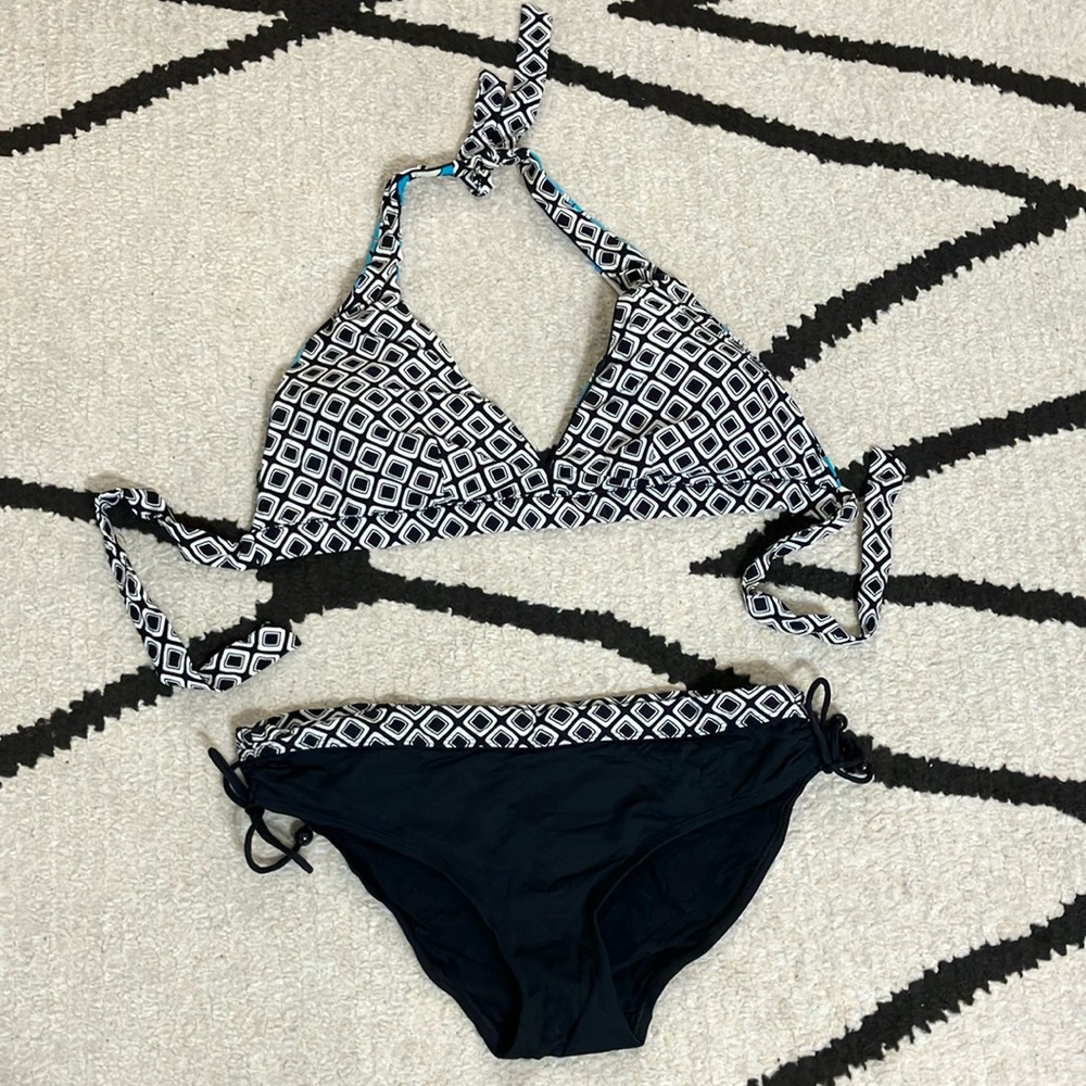 L 2-pc Swim Suit Bikini Reversible Navy-White-Blue